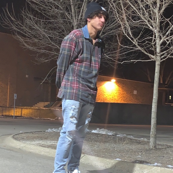 Meet your Posher, Xavier - Picture 1 of 1